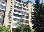 İcarəyə verilir 3 otaqlı 120 m2 köhnə tikili Ayna Sultanova heykəli