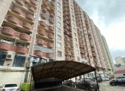 İcarəyə verilir 4 otaqlı 150 m2 yeni tikili Memar Əcəmi m.