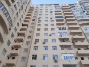 Satılır 4 otaqlı 167 m2 yeni tikili 4 mkr