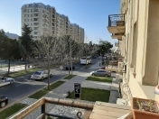 Satılır 3 otaqlı 80 m2 köhnə tikili Bakıxanov