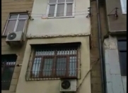 Satılır 3 otaqlı 58 m2 köhnə tikili Qara Qarayev m.