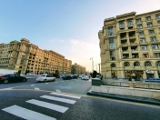 Satılır 3 otaqlı 100 m2 yeni tikili Nəriman Nərimanov m.