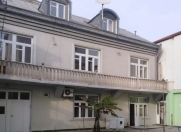 İcarəyə verilir 3 otaqlı 35 m2 köhnə tikili Gənclik m.