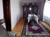 Satılır 5 otaqlı 100 m2 köhnə tikili Sumqayıt