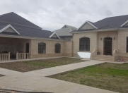 Satılır 4 otaqlı 140 m2 yeni tikili Binə