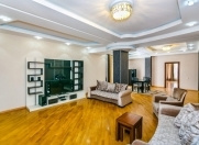 İcarəyə verilir 3 otaqlı 250 m2 yeni tikili Sahil m.