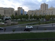 Satılır 3 otaqlı 90 m2 köhnə tikili Qış parkı