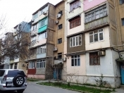 Satılır 3 otaqlı 80 m2 köhnə tikili 8 km