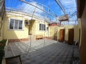 Satılır 3 otaqlı 100 m2 həyət evi Binəqədi