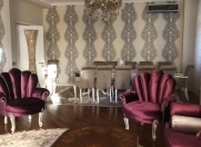 Satılır 4 otaqlı 210 m2 yeni tikili 28 May m.