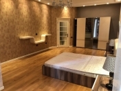 İcarəyə verilir 4 otaqlı 138 m2 yeni tikili Nəsimi r.