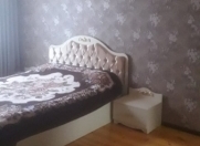 Satılır 3 otaqlı 100 m2 həyət evi Binə