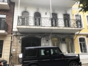 İcarəyə verilir 3 otaqlı 60 m2 ofis İçəri Şəhər m.