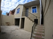 Satılır 4 otaqlı 140 m2 həyət evi Masazır