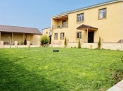 Satılır 7 otaqlı 265 m2 bağ evi Buzovna