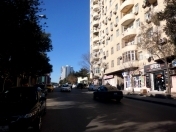 Satılır 3 otaqlı 100 m2 obyekt Azadlıq prospekti m.