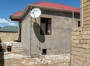 Satılır 2 otaqlı 90 m2 həyət evi Masazır