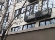 Satılır 3 otaqlı 90 m2 köhnə tikili Gənclik m.