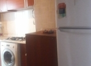 İcarəyə verilir 1 otaqlı 20 m2 həyət evi Nizami m.