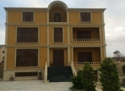 İcarəyə verilir 10 otaqlı 700 m2 bağ evi Novxanı