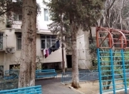 Satılır 3 otaqlı 80 m2 köhnə tikili İçəri Şəhər