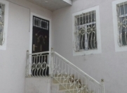 Satılır 3 otaqlı 80 m2 həyət evi Binəqədi