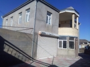 Satılır 5 otaqlı 6.5 m2 həyət evi Y.Ramana