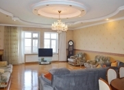 Satılır 3 otaqlı 157 m2 yeni tikili Gənclik m.