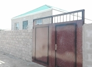 Satılır 3 otaqlı 90 m2 həyət evi Binə