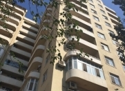 Satılır 2 otaqlı 86 m2 yeni tikili Azadlıq prospekti m.