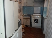 Satılır 2 otaqlı 34 m2 köhnə tikili Qara Qarayev m.