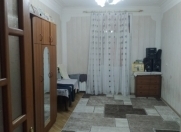 Satılır 3 otaqlı 65 m2 köhnə tikili Sevinc k/t