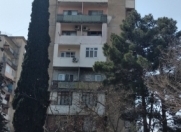 Satılır 1 otaqlı 40 m2 köhnə tikili Bakıxanov