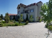 İcarəyə verilir 6 otaqlı 500 m2 bağ evi Novxanı