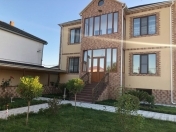 İcarəyə verilir 6 otaqlı 230 m2 bağ evi Xəzər r.