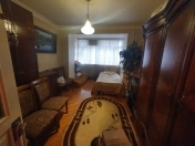 İcarəyə verilir 3 otaqlı 90 m2 köhnə tikili Landmark