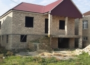 Satılır 4 otaqlı 115 m2 həyət evi Binə