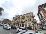 İcarəyə verilir 6 otaqlı 220 m2 köhnə tikili 28 May m.