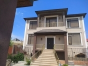 Satılır 5 otaqlı 400 m2 villa Novxanı