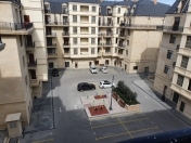 İcarəyə verilir 4 otaqlı 190 m2 ofis Xətai r.