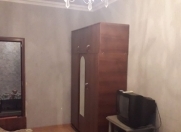 İcarəyə verilir 1 otaqlı 40 m2 köhnə tikili 5 mkr