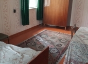 İcarəyə verilir 1 otaqlı 30 m2 köhnə tikili İnşaatçılar m.