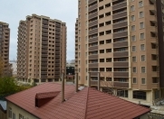 İcarəyə verilir 4 otaqlı 150 m2 yeni tikili Nəsimi r.