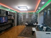 Satılır 3 otaqlı 130 m2 yeni tikili 9 mkr
