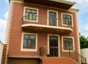 Satılır 6 otaqlı 260 m2 həyət evi Qaraçuxur