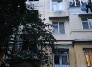 Satılır 2 otaqlı 37 m2 köhnə tikili 2 mkr