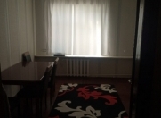 Satılır 3 otaqlı 70 m2 köhnə tikili İnşaat Universiteti