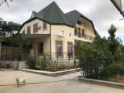 Satılır 7 otaqlı 370 m2 bağ evi Şüvəlan
