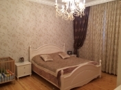 İcarəyə verilir 6 otaqlı 200 m2 bağ evi Bilgəh