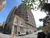 Satılır 3 otaqlı 153 m2 yeni tikili Metropark